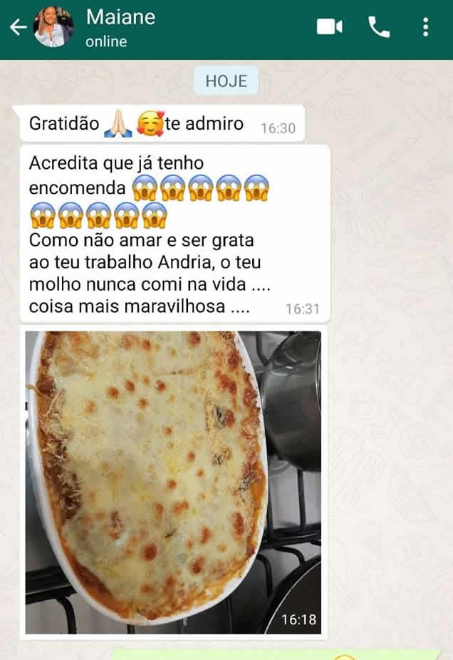 Resultado de aluna vendendo lasanhas e comida caseira